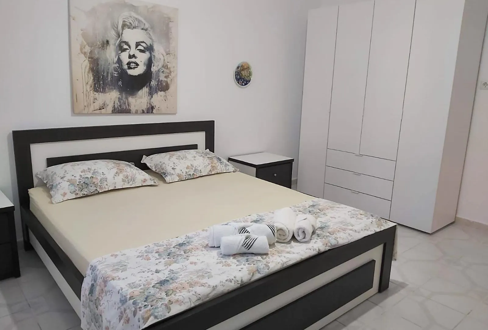 Maria'S Apartment Himare